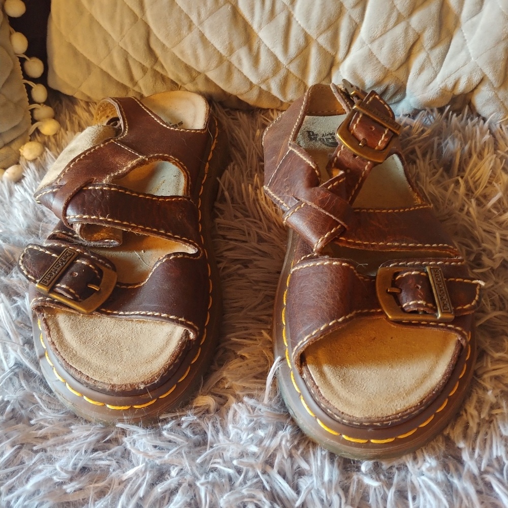Dr Marten sandals